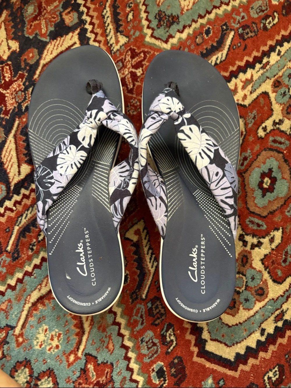 Clarks Cloudsteppers Blue and White Floral Twist-strap Sandals
